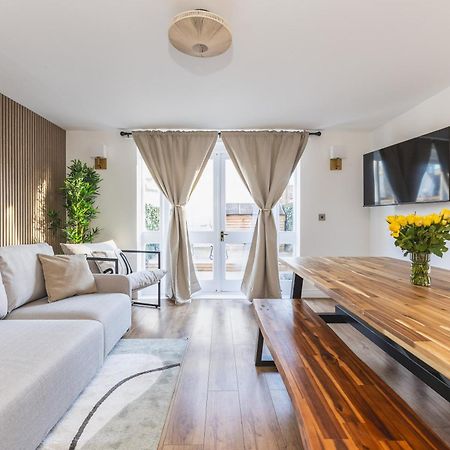 Arte Stays Serviced Houses Stratford - 3 Bedrooms 2 Bathrooms Houses London, Stratford, Maryland, Free Parking, Garden, Weekly Or Monthly Stays - Up To 8 Guests Exterior foto