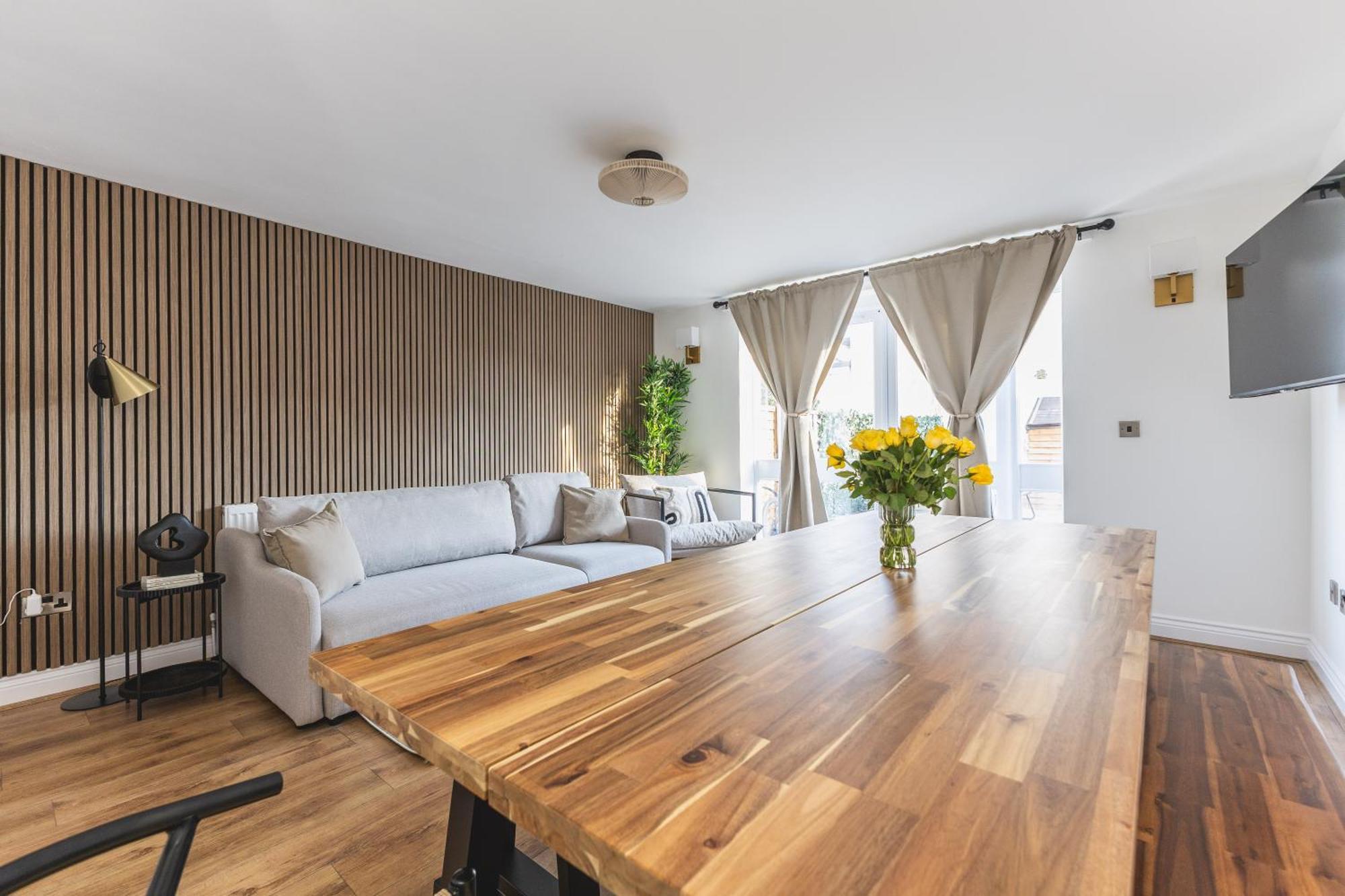 Arte Stays Serviced Houses Stratford - 3 Bedrooms 2 Bathrooms Houses London, Stratford, Maryland, Free Parking, Garden, Weekly Or Monthly Stays - Up To 8 Guests Exterior foto