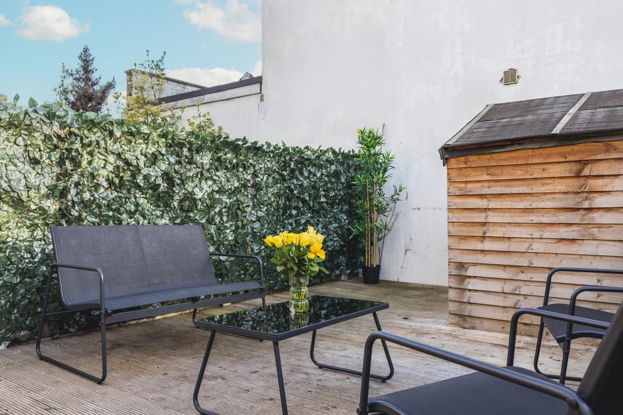 Arte Stays Serviced Houses Stratford - 3 Bedrooms 2 Bathrooms Houses London, Stratford, Maryland, Free Parking, Garden, Weekly Or Monthly Stays - Up To 8 Guests Exterior foto